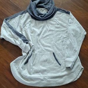 Women's sweater
